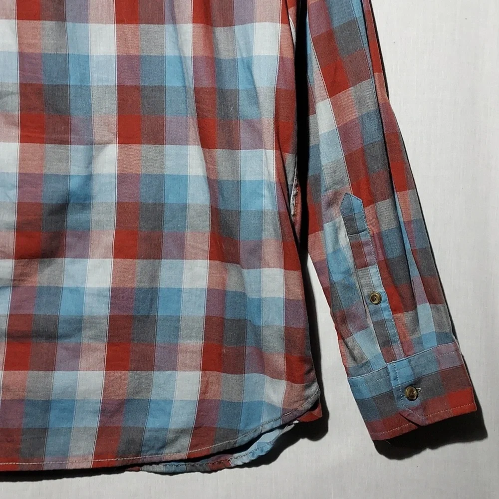 The North Face plaid long sleeve button-up‎ men's shirt size XL